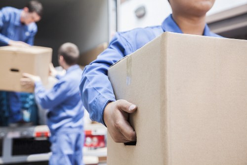Removal truck hire service for a Chalkfarm move